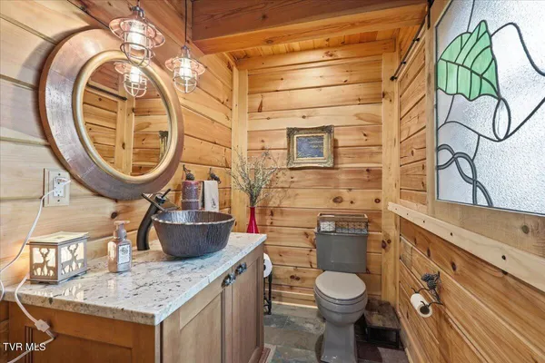 $2,250,000 | 430 Filet Lane, Dandridge, TN 37725