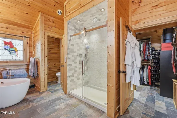 $2,250,000 | 430 Filet Lane, Dandridge, TN 37725