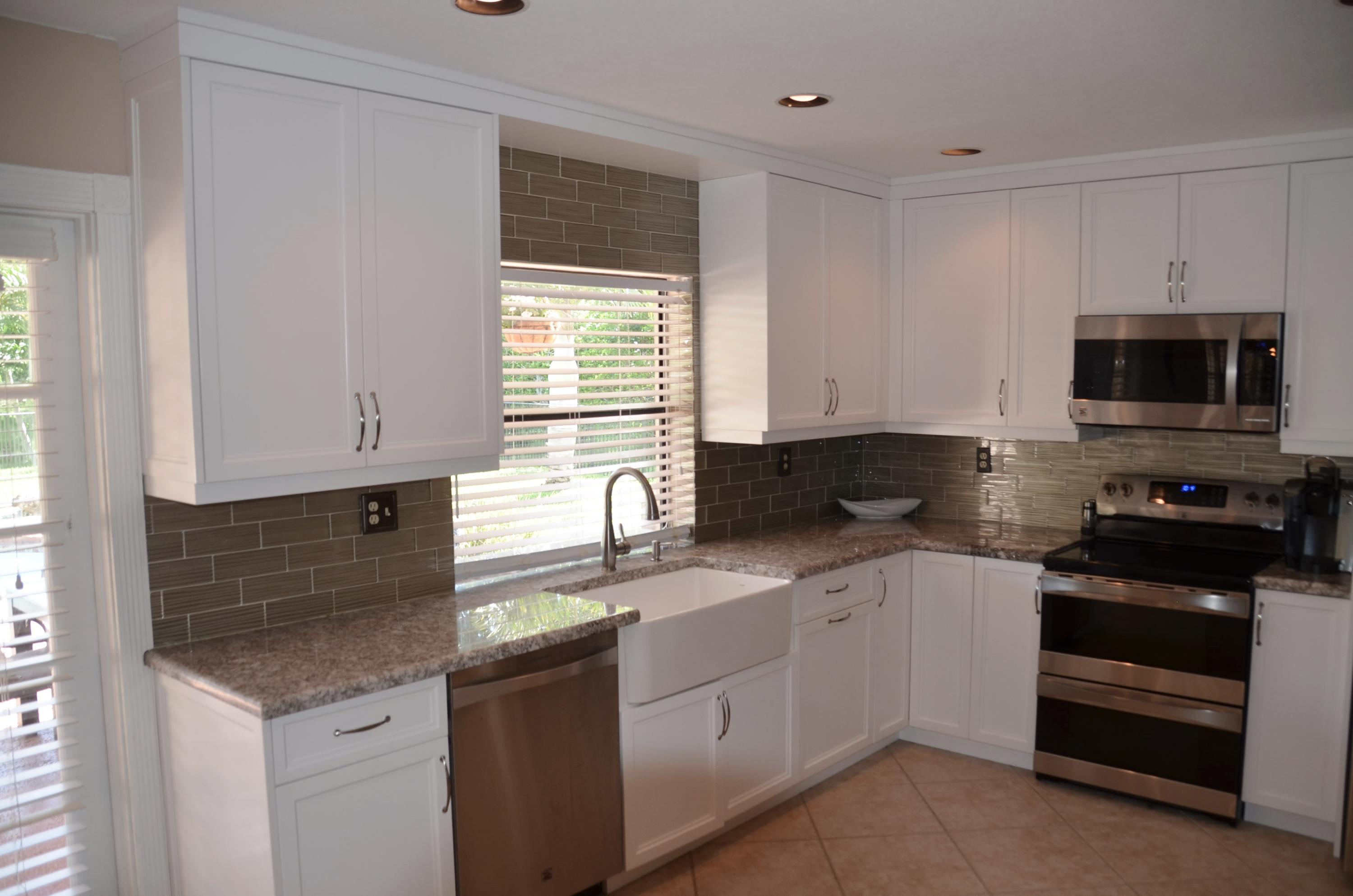 20954 Chisolm Way Boca Raton, FL 33428 - Photo 14 of 36 Kitchen