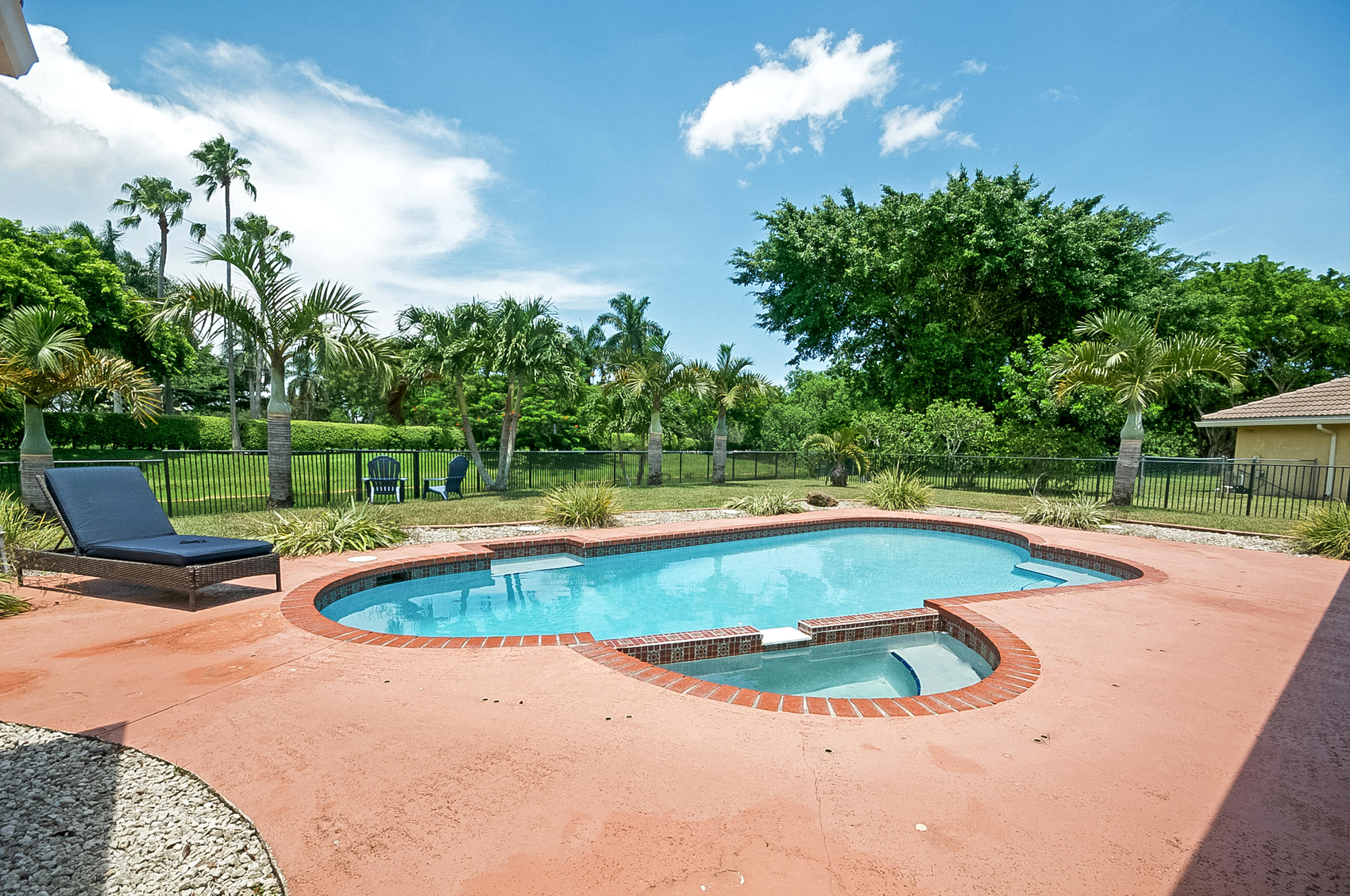 20954 Chisolm Way Boca Raton, FL 33428 - Photo 2 of 36 Pool