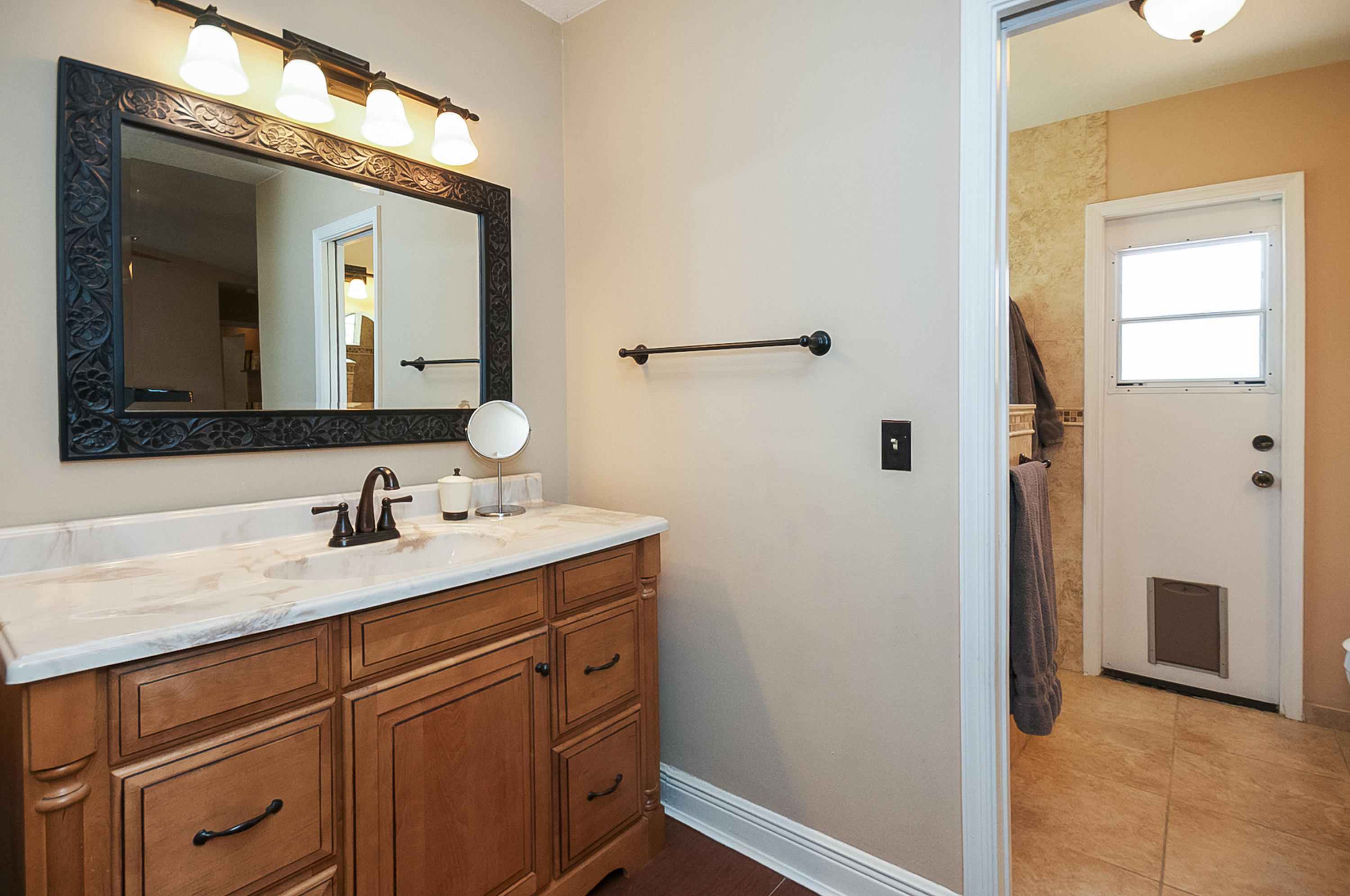 20954 Chisolm Way Boca Raton, FL 33428 - Photo 21 of 36 Master Bathroom