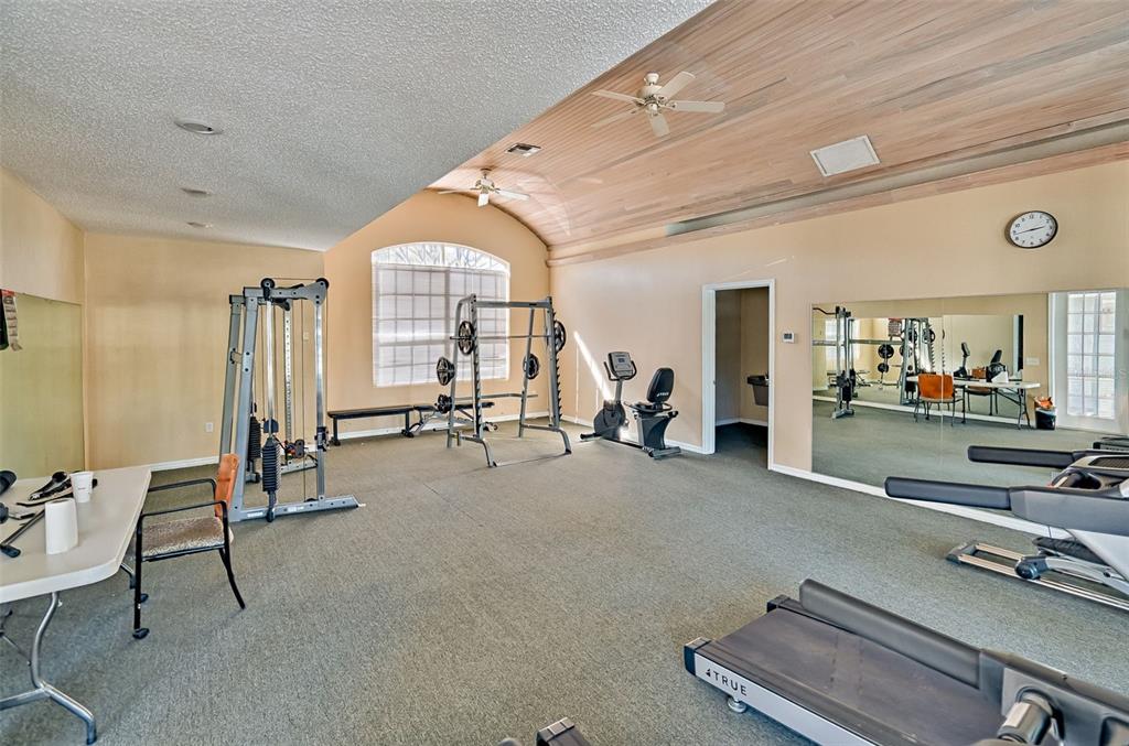 3705 Southwest 27th Street, Unit 926 Gainesville, FL 32608 - Photo 30 of 39