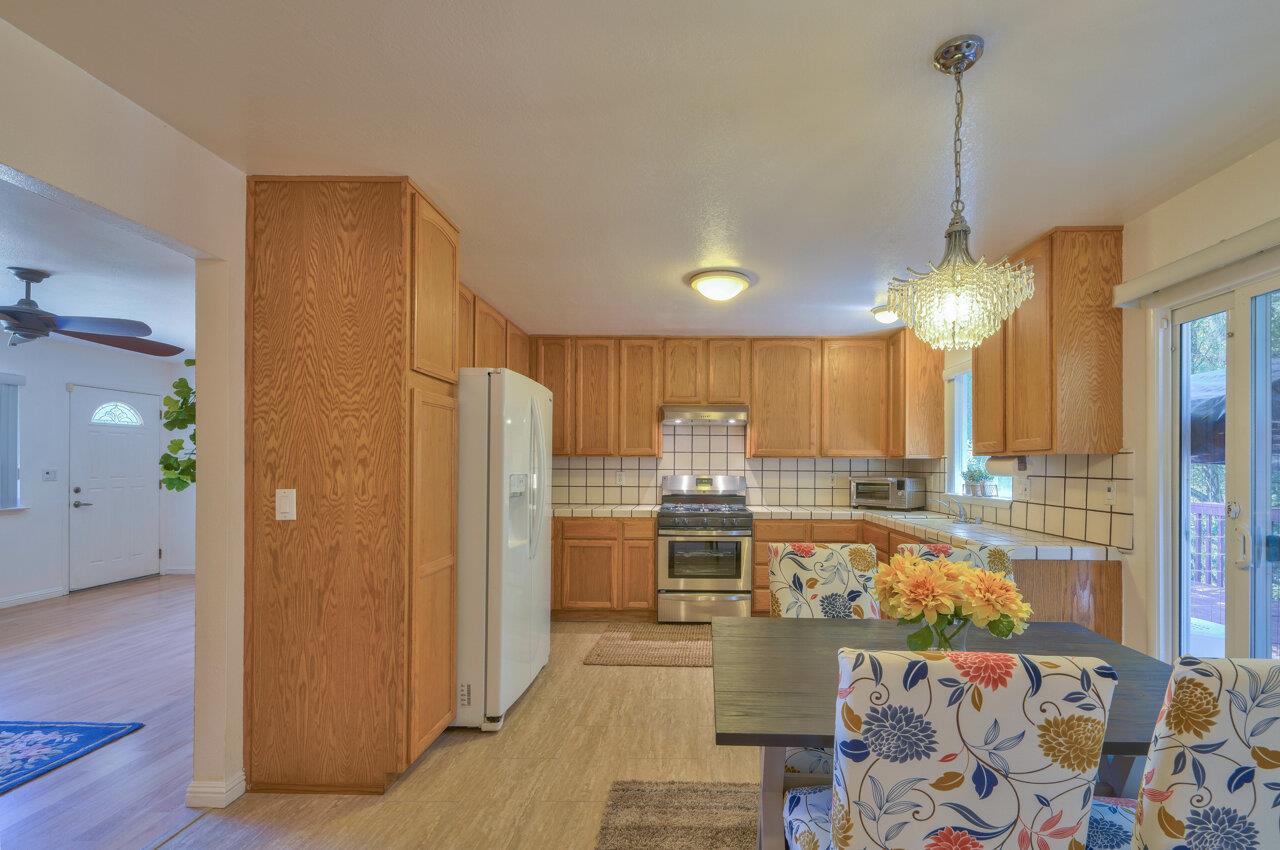 365 Vega Road Watsonville, CA 95076 - Photo 3 of 31 Gallery Image 3