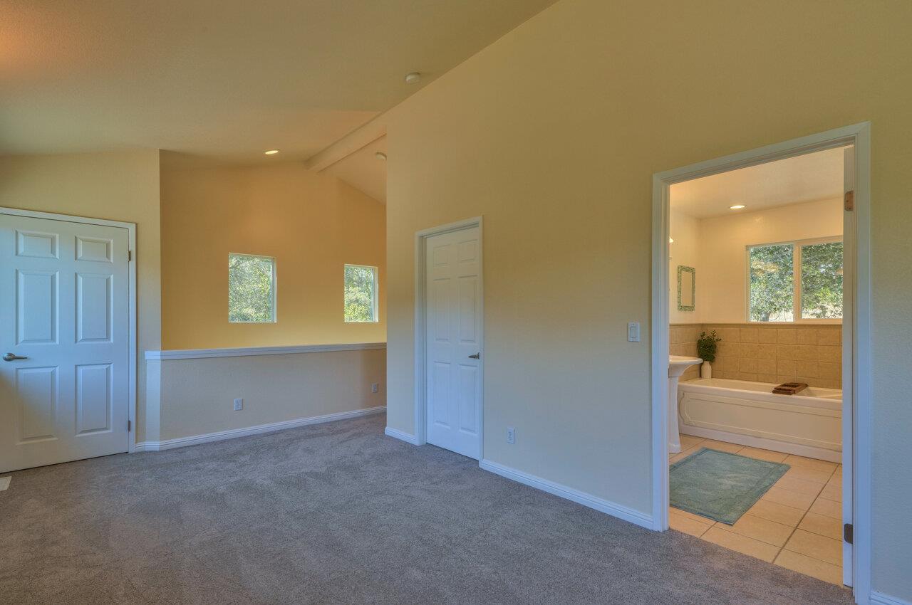 365 Vega Road Watsonville, CA 95076 - Photo 5 of 31 Gallery Image 5
