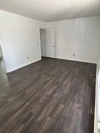 $1,350 | 4762 Trenton Drive, Unit B, Hermitage, TN 37076