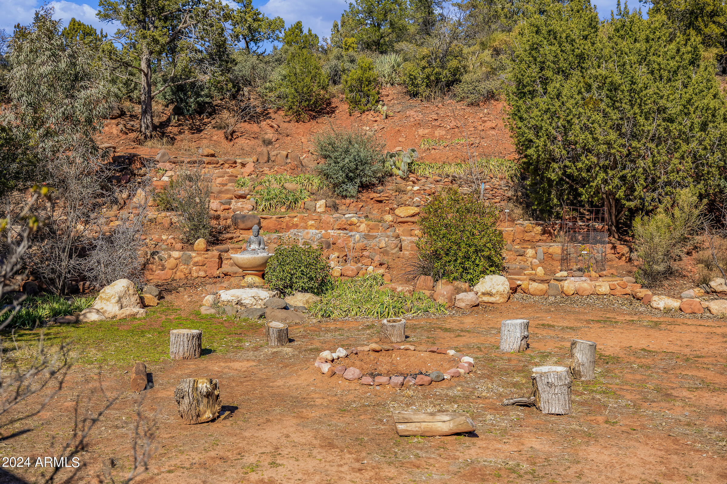 333 Schnebly Hill Road Sedona, AZ 86336 - Photo 53 of 69 a view of a yard with trees