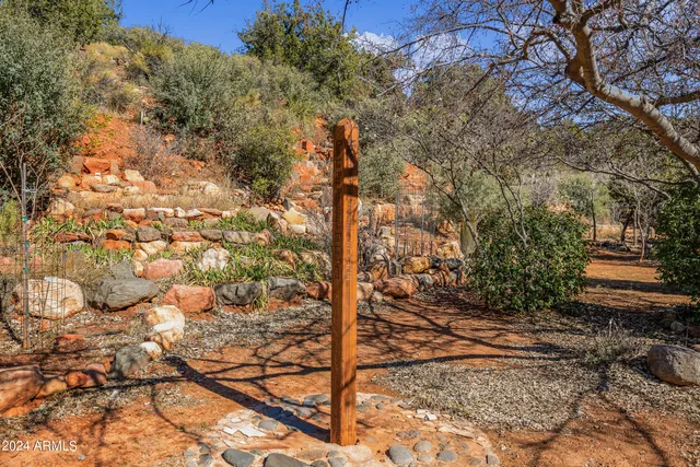 $23,000,000 | 333 Schnebly Hill Road, Sedona, AZ 86336