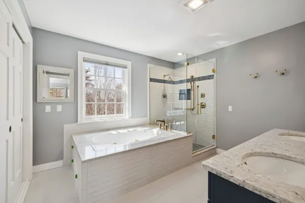 $995,000 | 43 Woodland Trace, New London, NH 03257