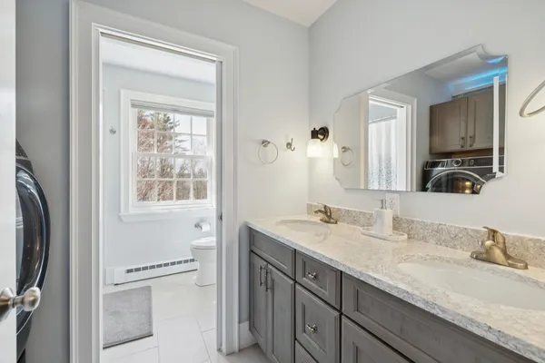 $995,000 | 43 Woodland Trace, New London, NH 03257
