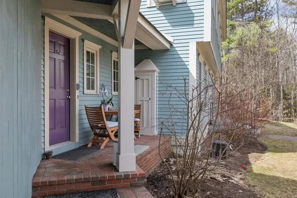 $995,000 | 43 Woodland Trace, New London, NH 03257