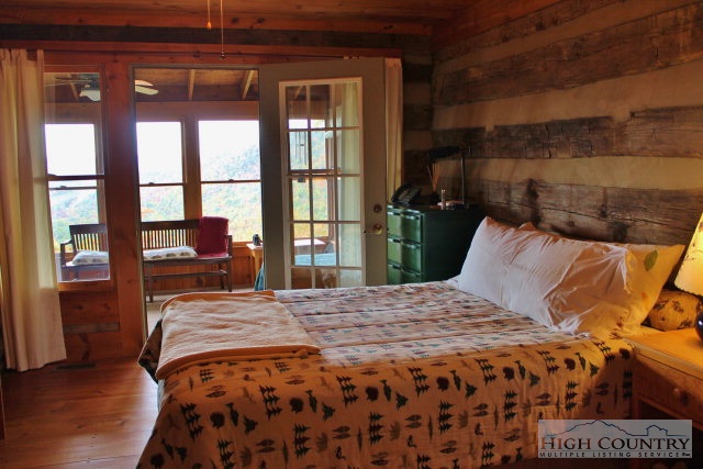 247 Sundance Road Todd, NC 28684 - Photo 5 of 28 Gallery Image 5