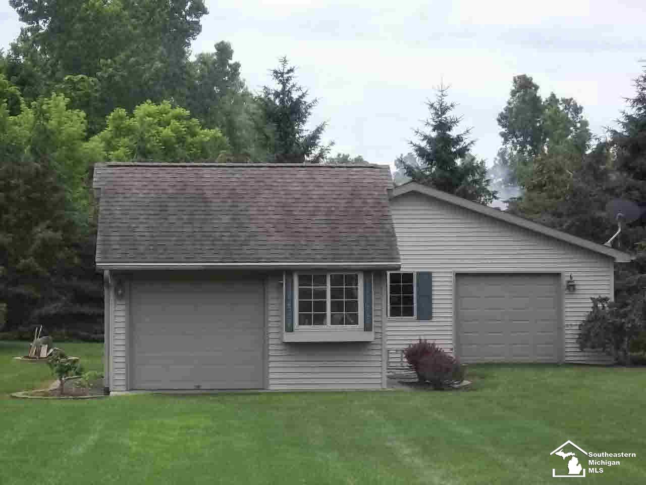1000 Fix Road Monroe, MI 48162 - Photo 3 of 23