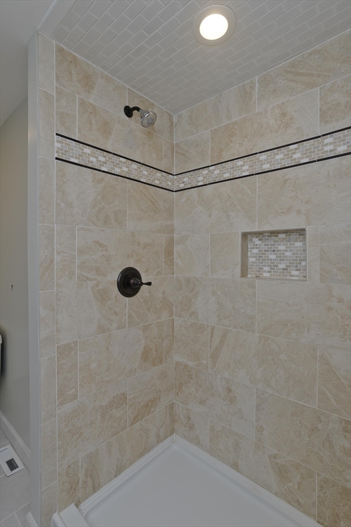 38 George Street Holyoke, MA 01040 - Photo 32 of 42 Gallery Image 32