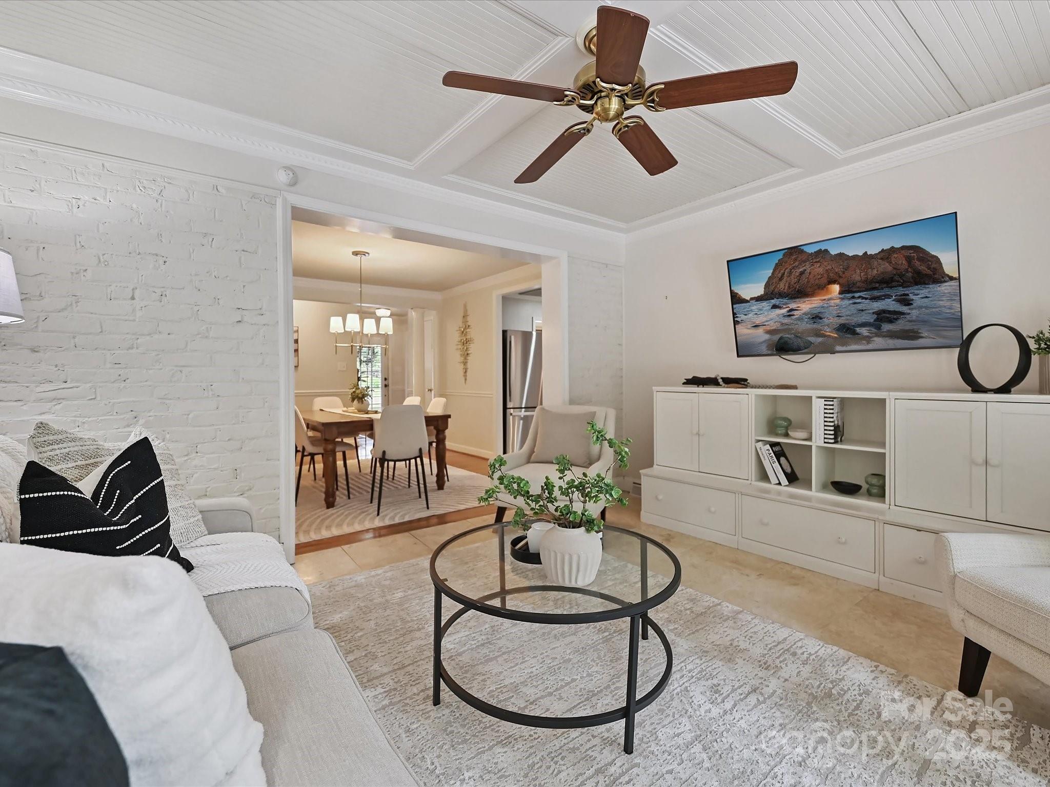 4008 Sulkirk Road Charlotte, NC 28210 - Photo 8 of 33 Gallery Image 8