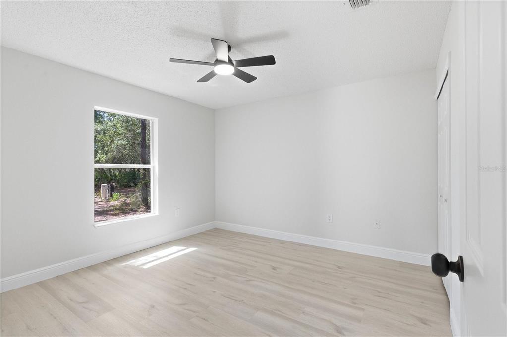 18063 Parrot Road Weeki Wachee, FL 34614 - Photo 35 of 52