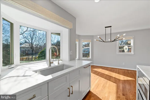 $4,950 | 7107 Tyndale Street, McLean, VA 22101