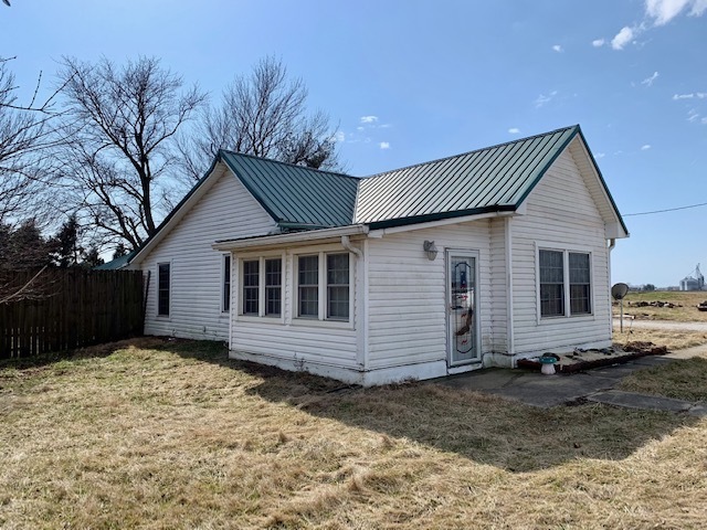 1965 South Acton Road Lebanon, IN 46052 - Photo 1 of 18 Gallery Image 1
