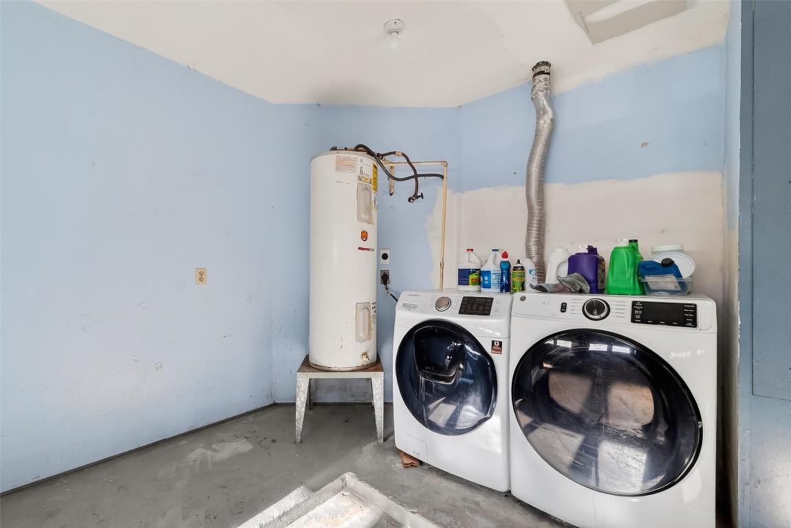 2410 Colonial Ridge Drive Friendswood, TX 77546 - Photo 18 of 37