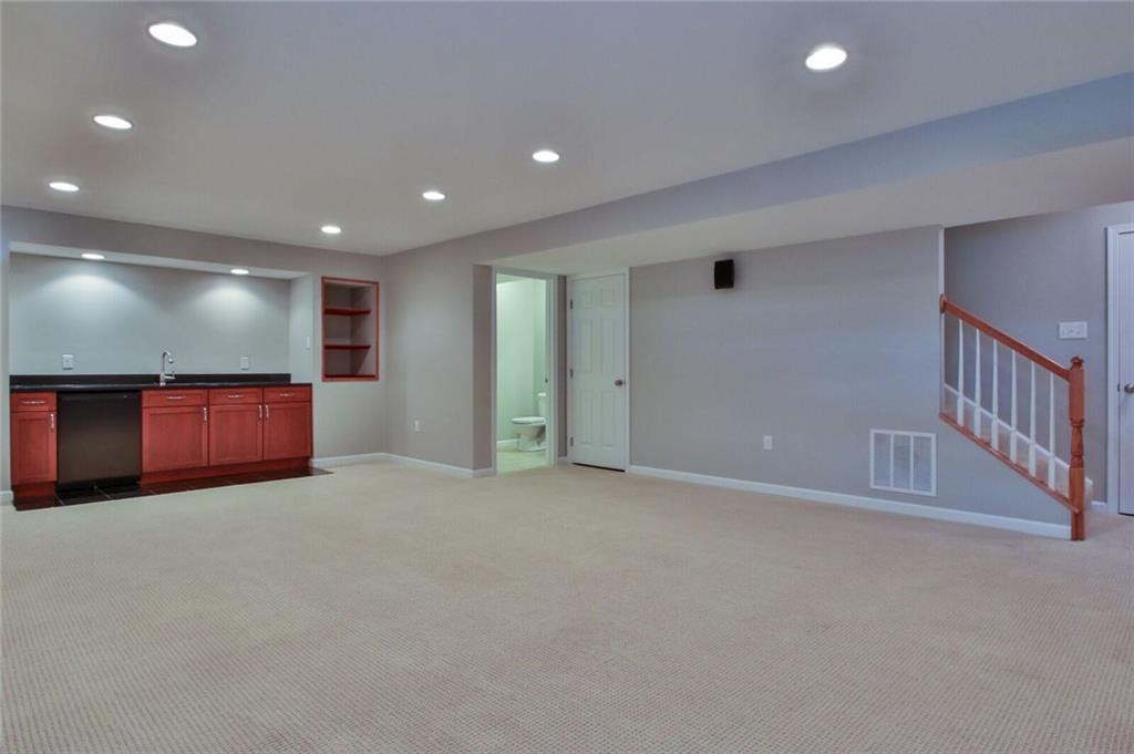 231 Maple Ridge Drive Canonsburg, PA 15317 - Photo 23 of 25 Awesome gameroom with wet bar and full bath!