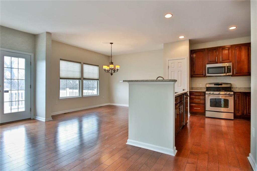 231 Maple Ridge Drive Canonsburg, PA 15317 - Photo 4 of 25 The dining area enjoys wooded rear yard views!