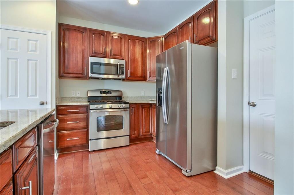 231 Maple Ridge Drive Canonsburg, PA 15317 - Photo 7 of 25 The kitchen is designed for efficiency!