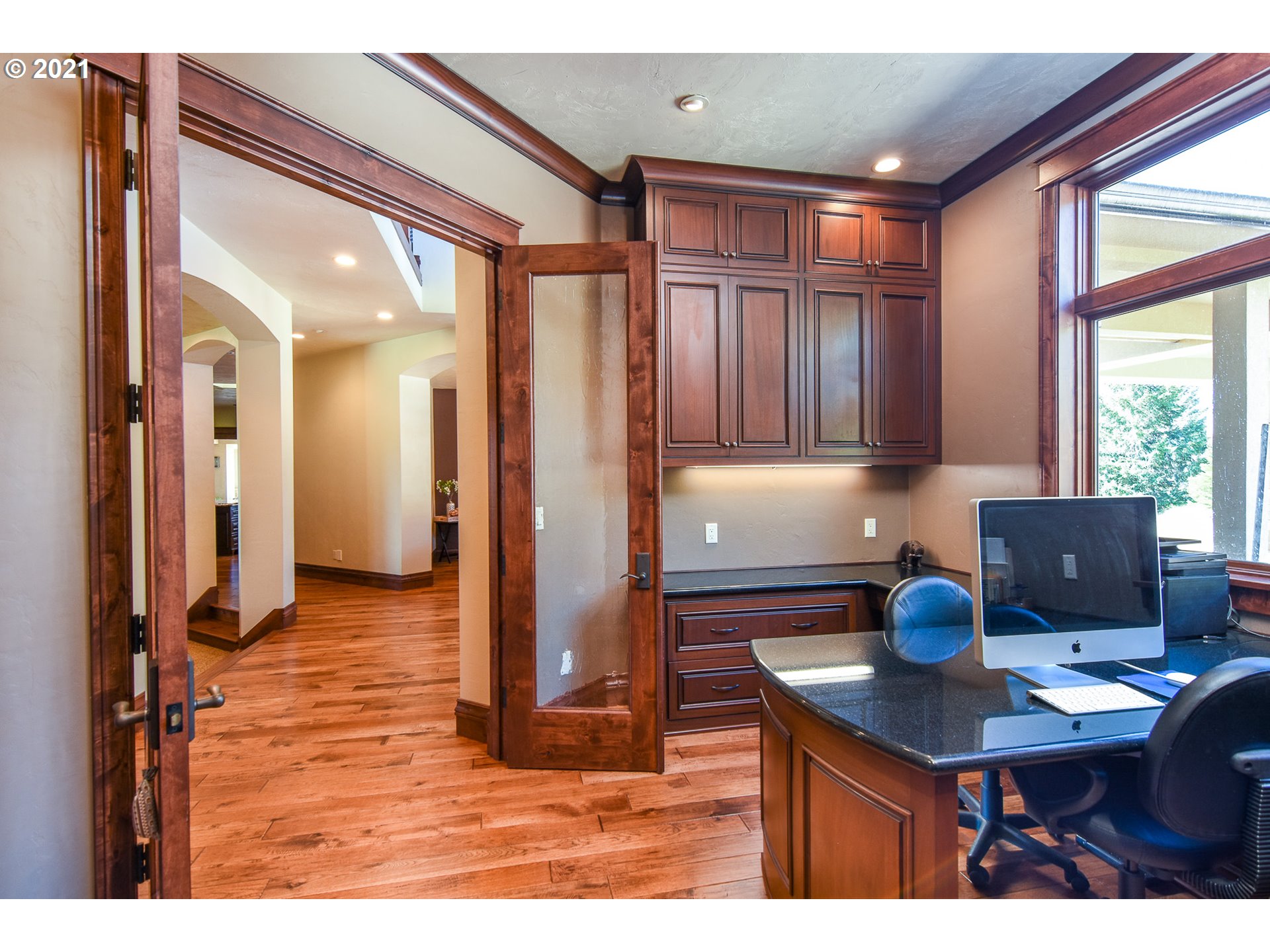 27113 Briggs Hill Road Eugene, OR 97405 - Photo 14 of 32 Gallery Image 14