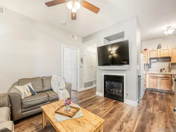 $330,000 | 3216 South Walden Court, Unit L, Aurora, CO 80013