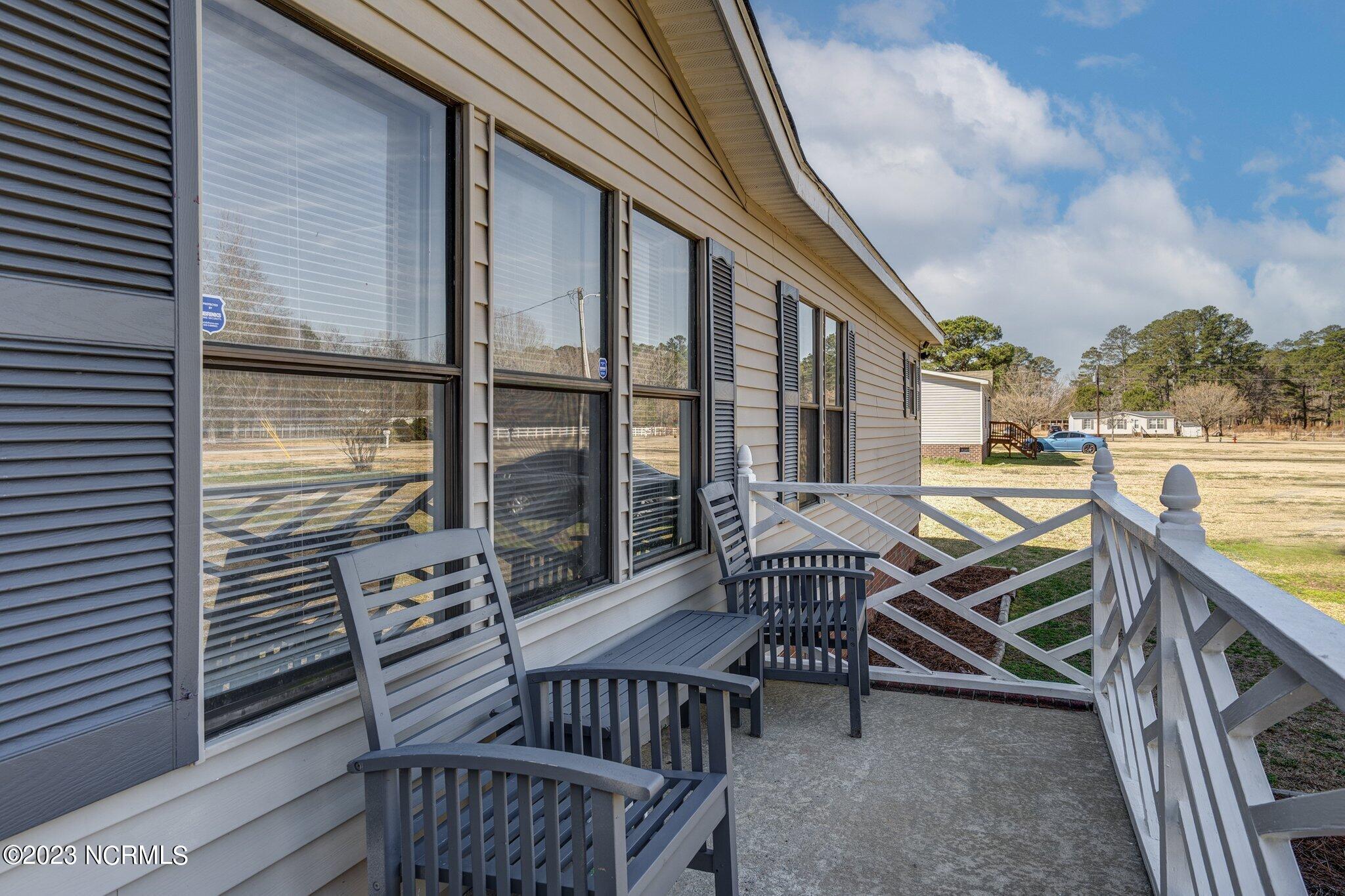 4109 Irwin Isle Road Rocky Mount, NC 27803 - Photo 4 of 34 004-4109IrwinIsleRoad-RockyMount-NC-2780