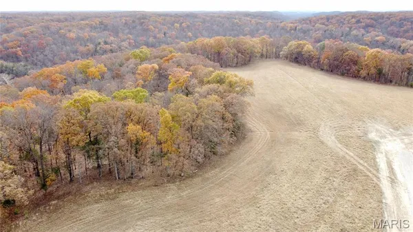 $666,400 | 8 Polston Lane, Marthasville, MO 63357