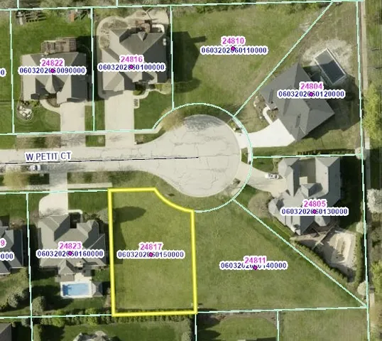 $99,900 | 24817 Petit Court, Plainfield, IL 60586