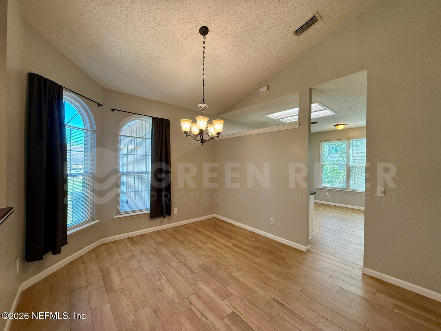 7642 Collins Ridge Boulevard Jacksonville, FL 32244 - Photo 6 of 33 U - 2026-04-15T140235.566