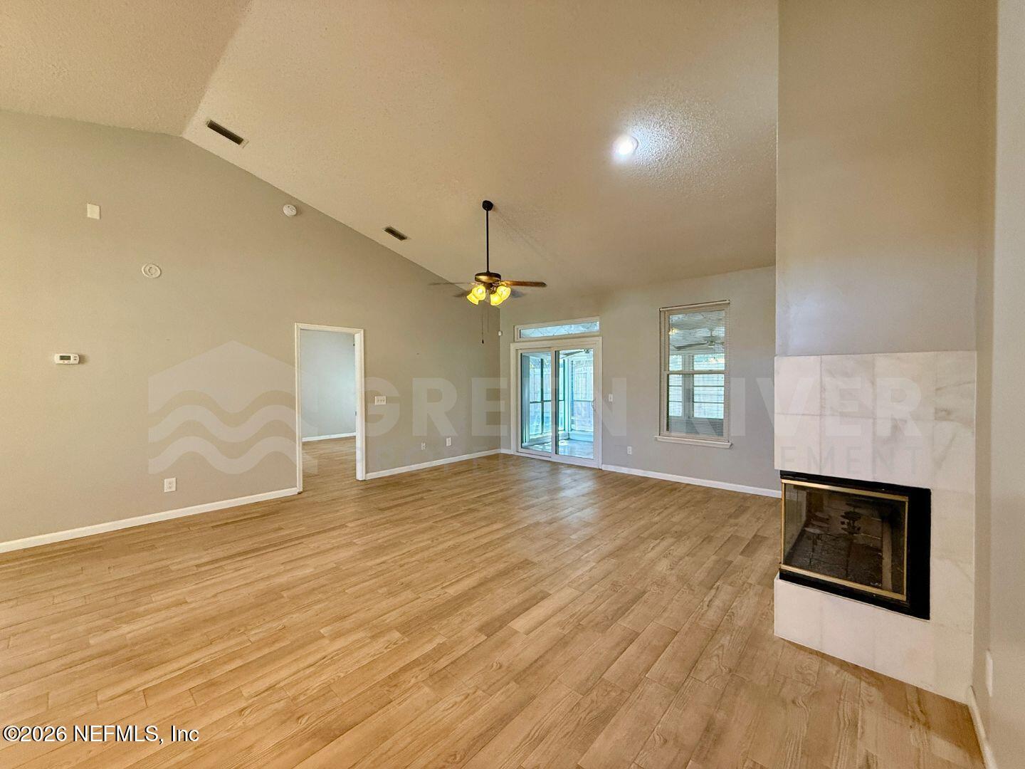 7642 Collins Ridge Boulevard Jacksonville, FL 32244 - Photo 7 of 33 U - 2026-04-15T140245.083