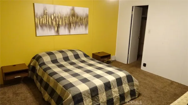 $975 | 800 South Palm Avenue, Unit A, Hemet, CA 92543