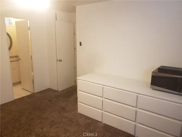 $975 | 800 South Palm Avenue, Unit A, Hemet, CA 92543