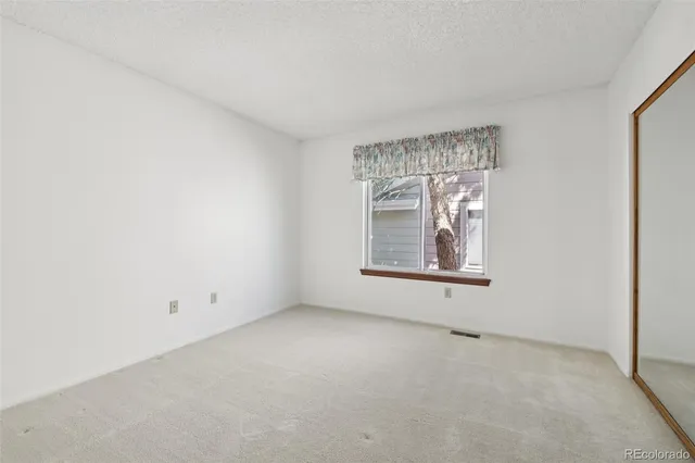 $714,000 | 6 Abernathy Court, Highlands Ranch, CO 80130