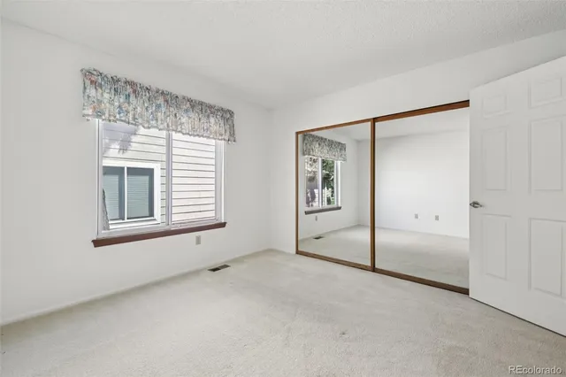 $714,000 | 6 Abernathy Court, Highlands Ranch, CO 80130