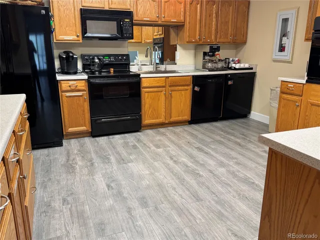 $714,000 | 6 Abernathy Court, Highlands Ranch, CO 80130