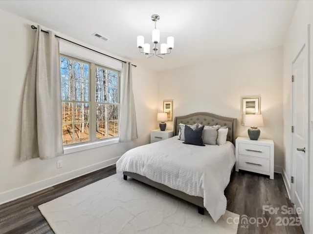 $855,000 | 1409 Bloomsberry Lane, Waxhaw, NC 28173