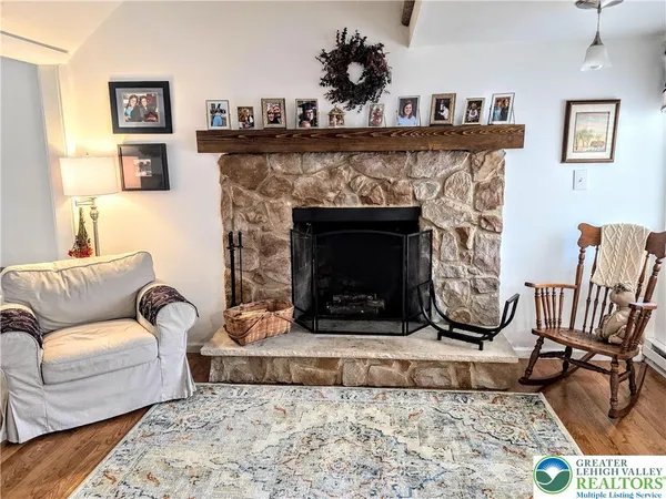 $265,000 | 105 White Oak Drive, Jim Thorpe, PA 18229