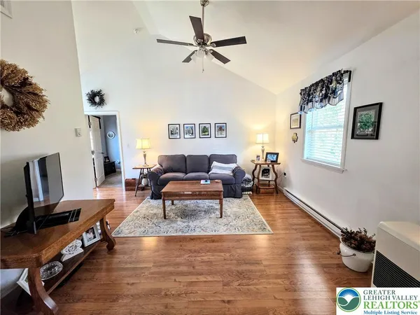 $265,000 | 105 White Oak Drive, Jim Thorpe, PA 18229