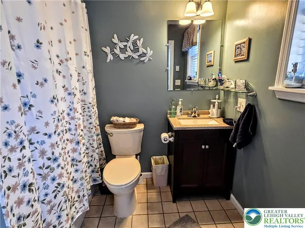$265,000 | 105 White Oak Drive, Jim Thorpe, PA 18229