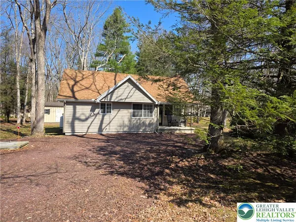 $265,000 | 105 White Oak Drive, Jim Thorpe, PA 18229