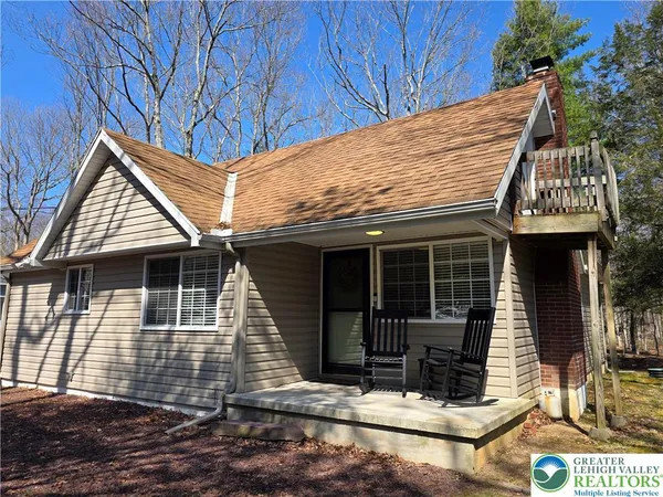$265,000 | 105 White Oak Drive, Jim Thorpe, PA 18229