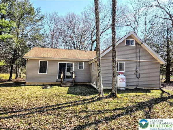 $265,000 | 105 White Oak Drive, Jim Thorpe, PA 18229