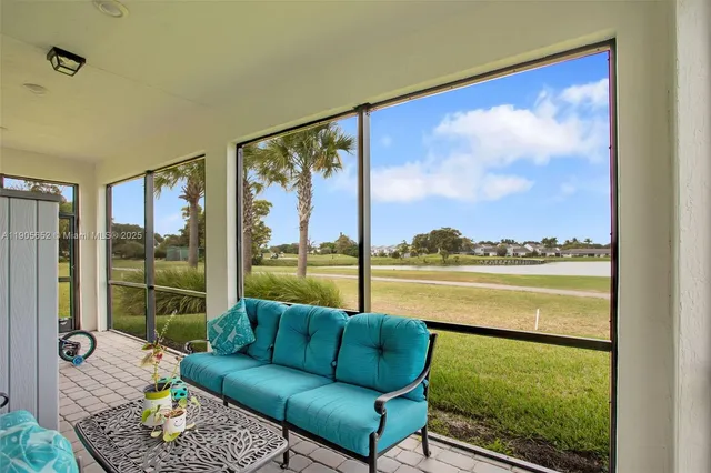 $988,000 | 7700 Northwest 84th Street, Fort Lauderdale, FL 33321