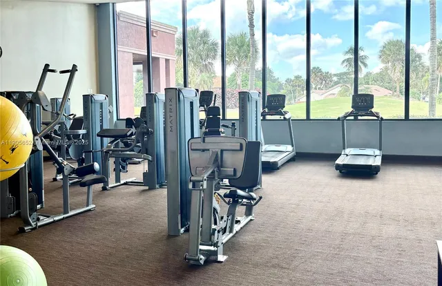 $988,000 | 7700 Northwest 84th Street, Fort Lauderdale, FL 33321