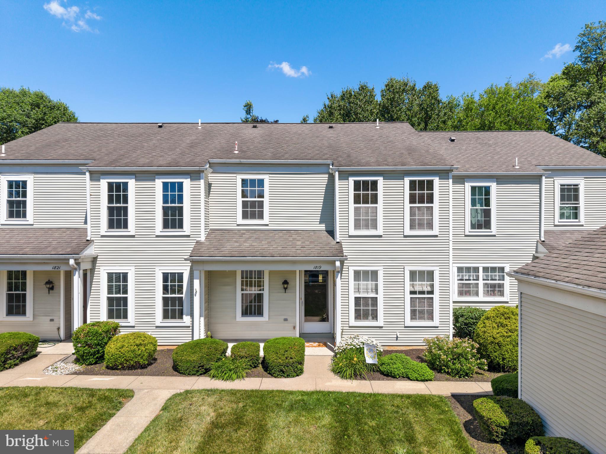 1819 Wexford Road Palmyra, PA 17078 - Photo 2 of 35