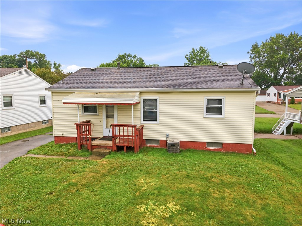 404 Elizabeth Street Hubbard, OH 44425 - Photo 26 of 28