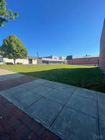$21,999 | 3-lot Broad Street, Altavista, VA 24517
