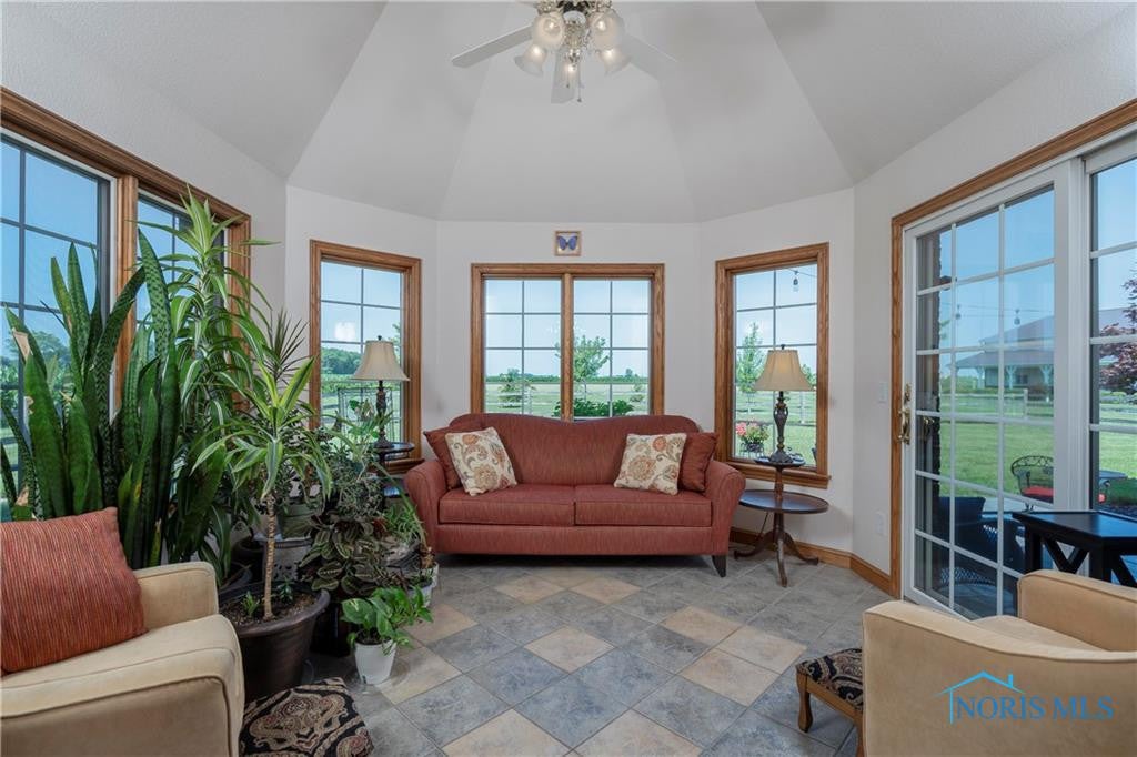 23095 Dunbridge Road Perrysburg, OH 43551 - Photo 26 of 47 Gallery Image 26